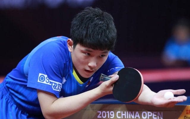 【卓球】張本智和が昨年2敗を喫した選手にリベンジ　8強進出＜中国OP・男子＞