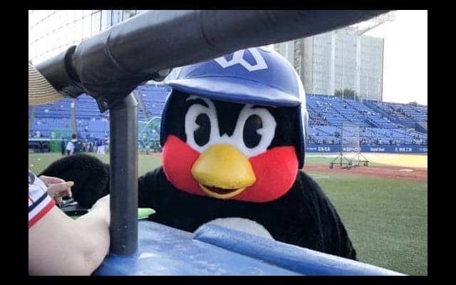 ヤクルト連敗脱出、つば九郎も歓喜「じゅりじゅり、いや、はらはら…」