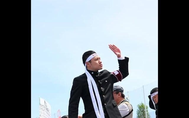 新人「参戦」も勝利は持ち越し