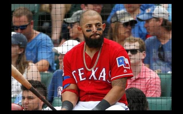 【MLB】意外と好評!?　レ軍内野手の奇抜すぎるユニ着こなし写真、「いいね」1万件に迫る