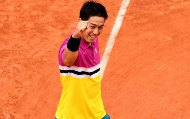  錦織 カメラサインの「チョレイ！！」の意図。「本当は張本君の一番良い時のエビぞりみたいなポーズをしたかった」[全仏オープン]