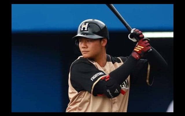 日本ハム清宮が甲子園で初打点　4回に西から先制犠飛を放つ