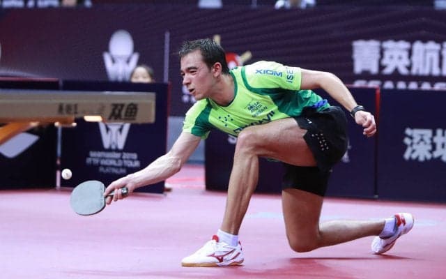 【卓球】テニス・錦織圭さながらの“股抜きショット”をカルデラノが披露