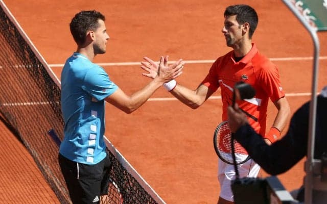 緊張を乗り越えたティーム。乱調を克服できなかったジョコビッチ