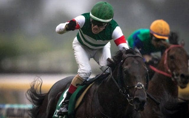 【エプソムC】ルメール「全然違う馬でした」レイエンダが重賞初制覇