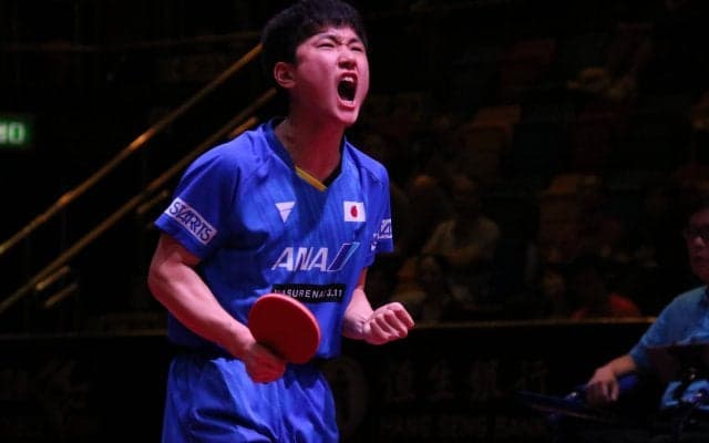 張本、進化した“フォアハンド”　水谷制し準決勝へ＜香港OP＞