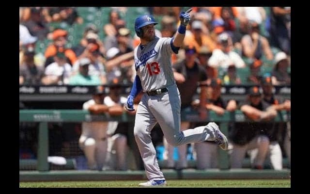 【MLB】一触即発？　ジ軍バムガーナーとド軍マンシーが本塁打後に激しく口論