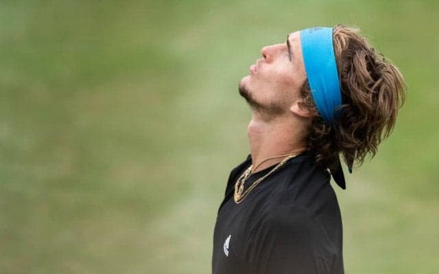 ズベレフはダブルフォルト14本で初戦敗退。ベスト8にシード勢は2人しか残らない事態に[ATP250 シュツットガルト]