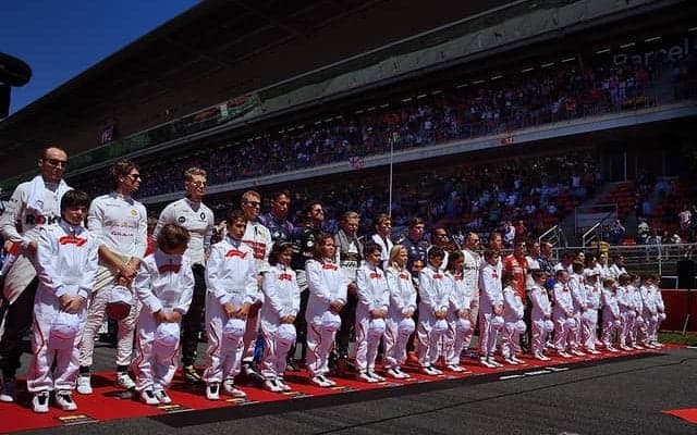 【F1 日本GP】グリッドキッズ10名を一般公募、決勝レース直前の緊張感を体験できるチャンス