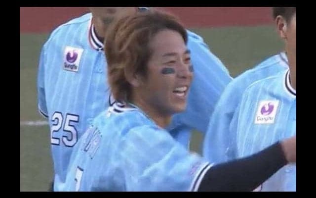 ロッテ、6点差大逆転サヨナラ勝ち　鈴木が9回だけでソロ＆サヨナラ打の2安打3打点