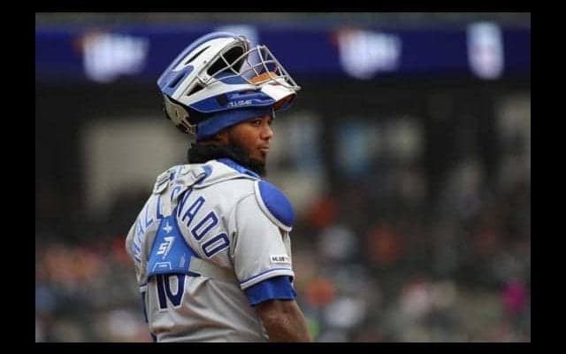 【MLB】守備防具にネクタイを…大谷翔平の元女房役の父の日スタイルが話題「最高！」