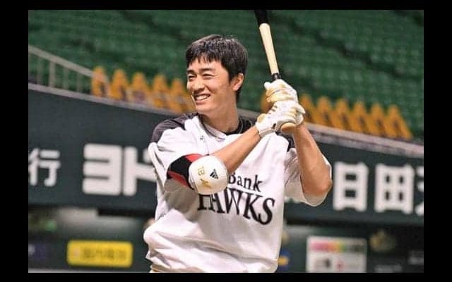 鷹・投手陣、セ本拠地試合に備え打撃練習　柵越えならず、和田「筋力足りない」