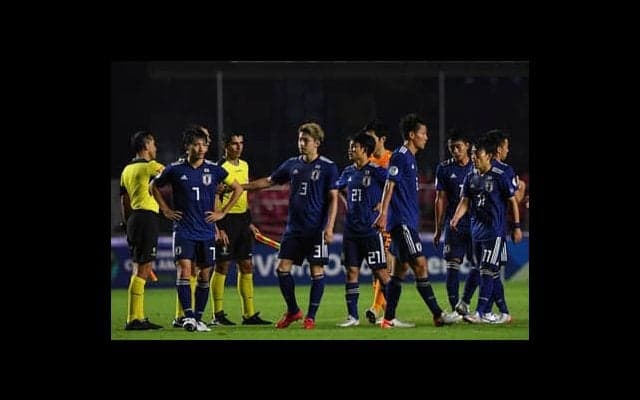 チリに大敗した日本。その「差」はパスワークの質の違いにあった