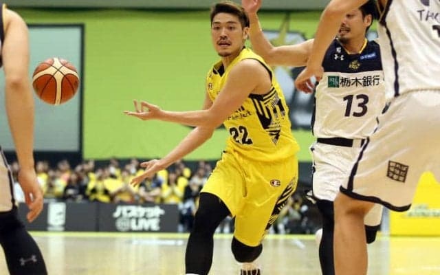 大阪エヴェッサがシューターの長谷川智也を獲得「新しい良い文化を創り上げる」