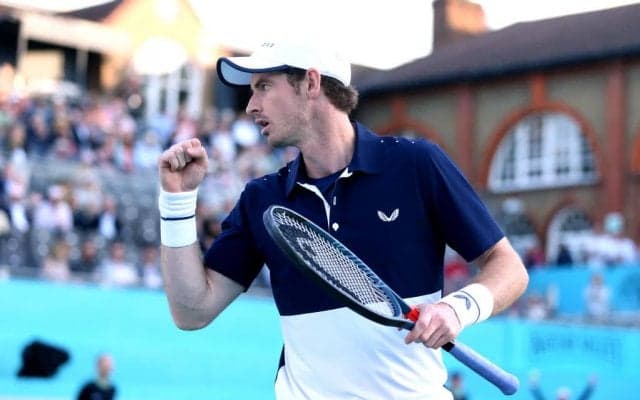 復帰マレーがダブルスで決勝進出。フェデラーはハレ10度目の優勝に王手