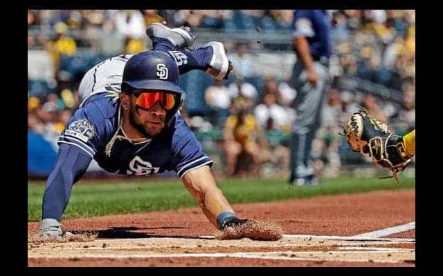 米で驚愕の“神走塁”！　浅い二飛でタッチアップ生還にMLB公式驚愕「非現実的」