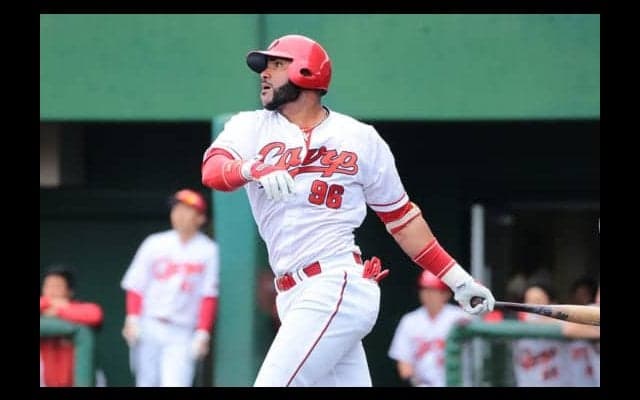 25日の公示　広島が2軍で19本塁打のメヒア、中村祐を登録　楽天は菅原を登録