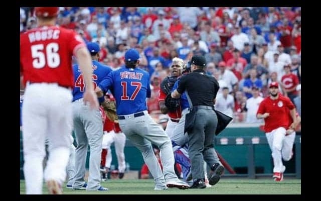【MLB】両軍入り乱れる乱闘劇　プイグへの死球、米専門家の見解は「わざとぶつけた」