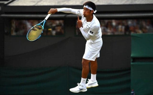 杉田 ナダルに敗れるも会場からは大きな拍手。先にブレークするなど見せ場も[ウィンブルドン]