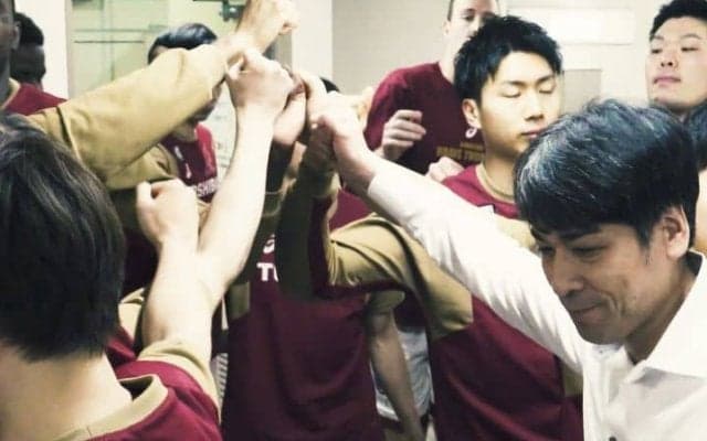 川崎ブレイブサンダースが苦闘奮闘する姿を丁寧に描く『OVER TIME』は超意欲作