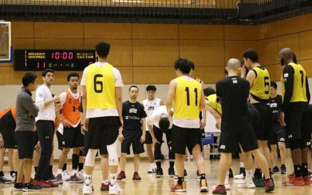 高さを重視した若き日本代表が強化合宿を実施、ジョーンズカップへ向け強化が進む