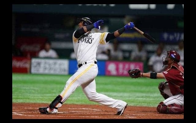 鷹、7連勝へ初回いきなり3点先制　内川先制打＆グラシアル18号2ラン