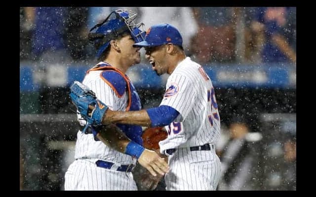 【MLB】メジャーでまさかの“お手玉”ゲームセット　米ファン歓喜「素晴らしい集中力」