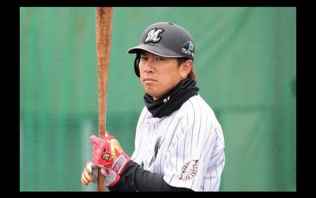 ロッテ角中、復帰いきなり全打席出塁　好打者ならではの不満「甘い球をファウルに」