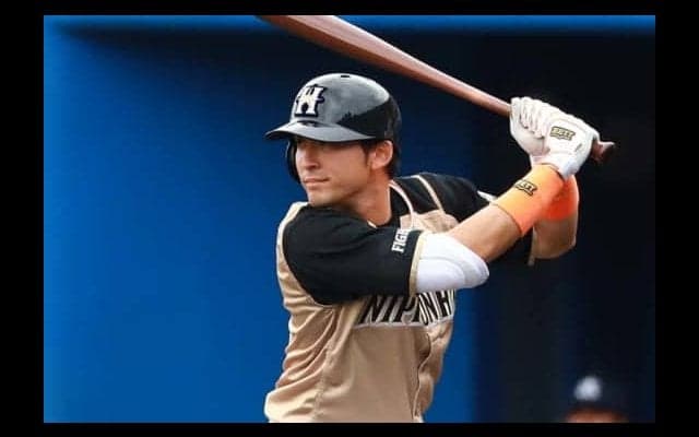 日ハム杉谷、キャリアハイの4号ソロ　同僚は“無視”せず、ハイタッチで迎える