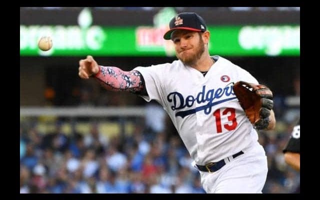 【MLB】ド軍野手の“眩しすぎる”珍プレーに米ファン指摘　「リトルリーグで学ぶこと」