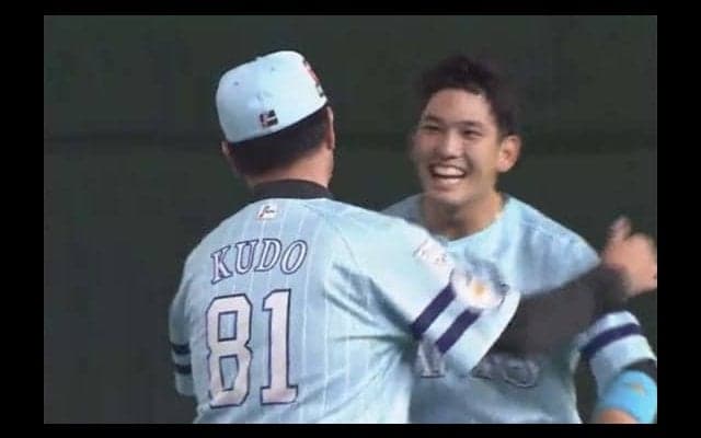 「鷹の祭典」初戦は劇的サヨナラ勝ち　代打栗原の犠飛で5時間21分の激戦に終止符