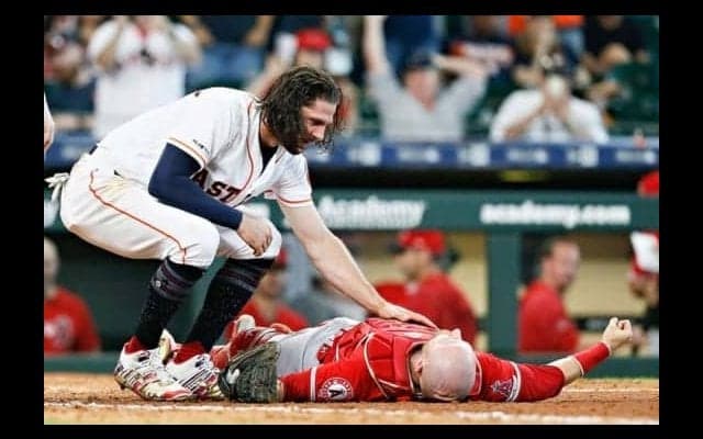 【MLB】ルクロイ負傷の危険“タックル”　トラウトはモリーナの考え支持「たぶんそれが正しい」