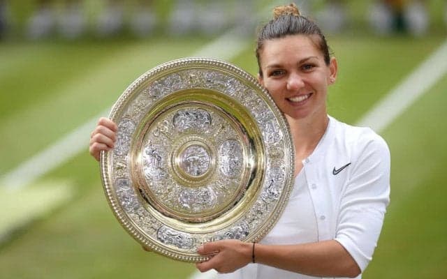 優勝のハレプ「母の夢だったんです」。セレナに圧勝でルーマニア勢初の快挙[ウィンブルドン]