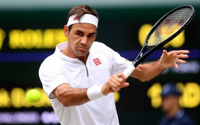 【速報】フェデラーが第2セットを取り、セットカウント1-1に。ジョコビッチとの決勝[ウィンブルドン]