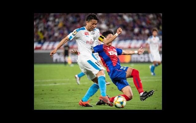 首位FC東京のお尻に火がついた。「脇役」たちが証明した川崎の強さ