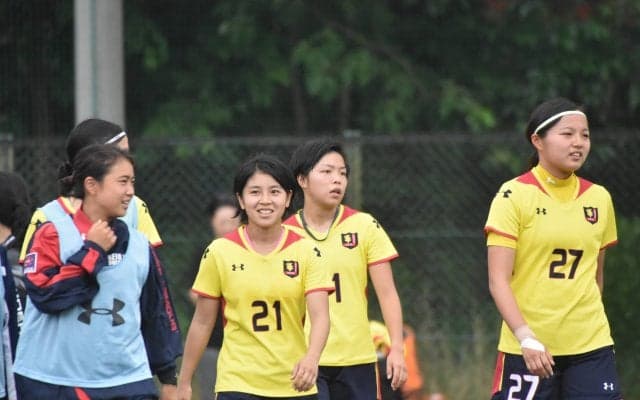 【ソッカー（女子）】関東リーグ後期第４節   魅せた慶大！　定期戦の悔しさぶつける４発快勝で反撃開始！　 武蔵丘短期大戦