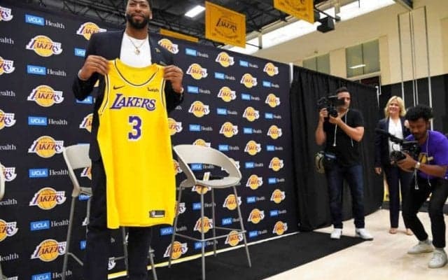 来年フリーエージェントのアンソニー・デイビス「今シーズンのことしか頭にない」