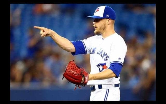 【MLB】ブ軍守護神ジャイルズがマッサージで右腕故障!?　トレード市場に影響も…