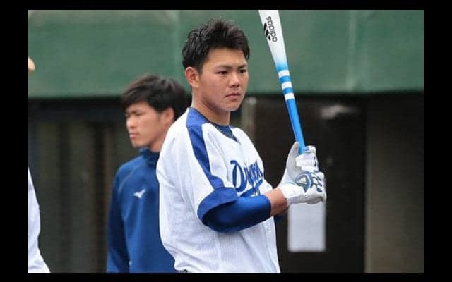 中日高橋、2回表に負傷交代　帰塁した際に右手指を負傷　与田監督「ベースに突いた」