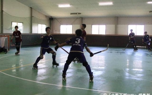 【ローラーホッケー部】男女アベックは惜しくもならず。男子は力を見せつけ優勝