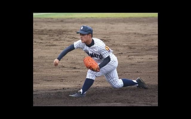 佐々木朗希が刺激を受けたチームメイト２人の「自分なりのピッチング」