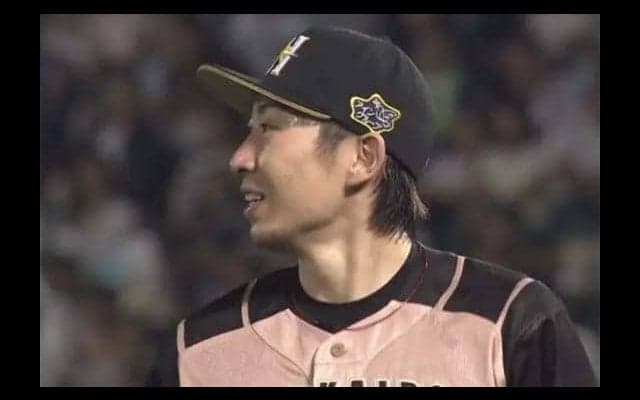 日ハム金子、ノーヒットノーランのまま6回降板　2番手公文が吉田正に初安打許す