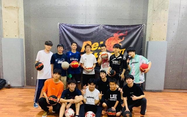 日本最大級のフリースタイルフットボールチーム “Air Technician”がスクールを開講！