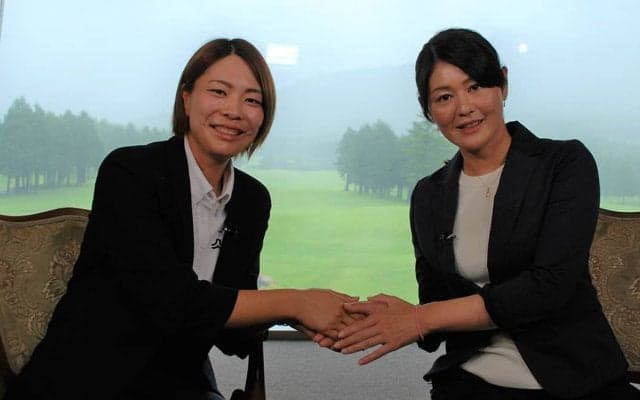 「私たちは“何”世代だったのかな？」服部真夕と諸見里しのぶのラウンジトーク