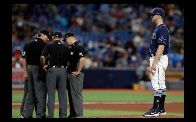 【MLB】メジャーで“珍事”、複雑すぎる選手交代の確認で試合が20分中断「ぐちゃぐちゃ」