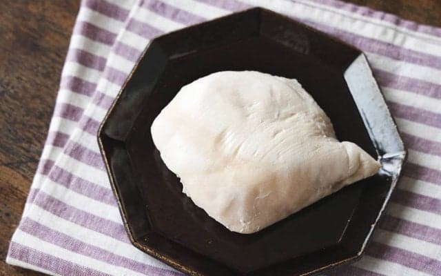 なぜ「鳥むね肉」は筋トレ食材として最強なのか？栄養士が解説