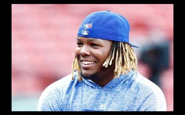 【MLB】美技連発の8歳野球少女がゲレーロJr.との対面が実現　ブ軍が粋な配慮「特別な瞬間」