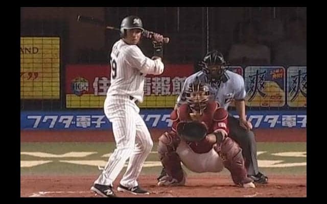 ロッテ新助っ人マーティンが圧巻の強肩披露！　「あいさつ代わりのレーザービーム」に大歓声