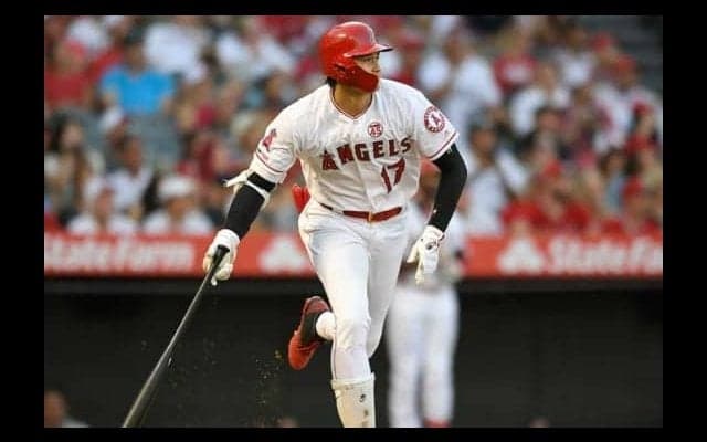 【MLB】大谷翔平、右手1本で134Mの15号特大弾　ファン驚愕「あのスイングで…」