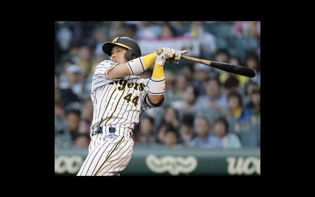 打てる捕手にこだわる阪神・梅野隆太郎。原点回帰＋狙い球で打棒復活